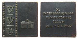 Berlin - auf die X. Internationale Filmfestspiele - 1960 - Plakette  fast vz