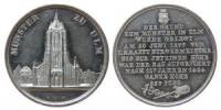 Ulm - auf die 500-Jahrfeuer der Grundsteinlegung des Münsters - 1877 - Medaille  vz