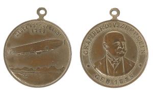 Zeppelin Ferdinand Graf - auf die erste Fahrt des LZ 4 - 1908 - tragbare Medaille  ss